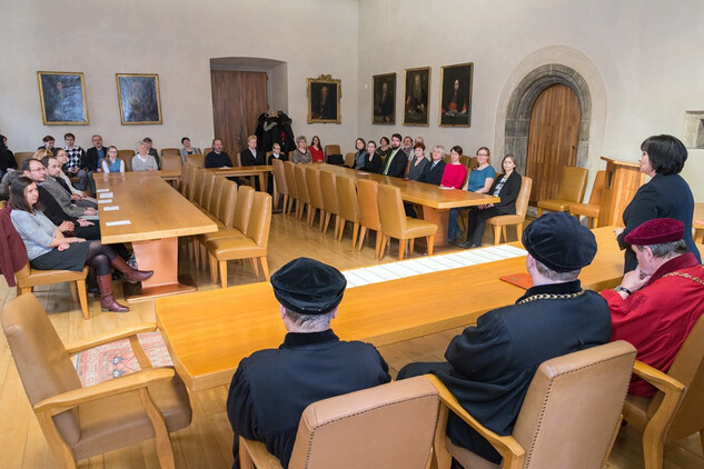 Kurz Dějiny umění, předávání diplomů absolventům v Karolinu, 2016.