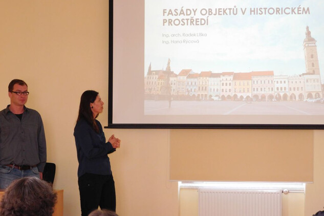 Ing. arch. Radek Liška a Ing. Hana Rýcová z NPÚ ÚOP ČB | © Městská knihovna v J. Hradci