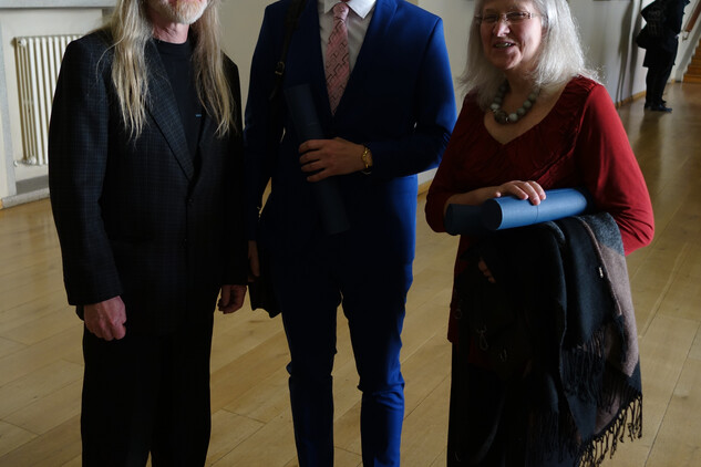 Cenu Miloslava Petruska za prezentaci převzali dr. Martin Vlach (uprostřed) a PhDr. Jarmila Čiháková (vpravo). Vlevo geodet Martin Müller, NPÚ.